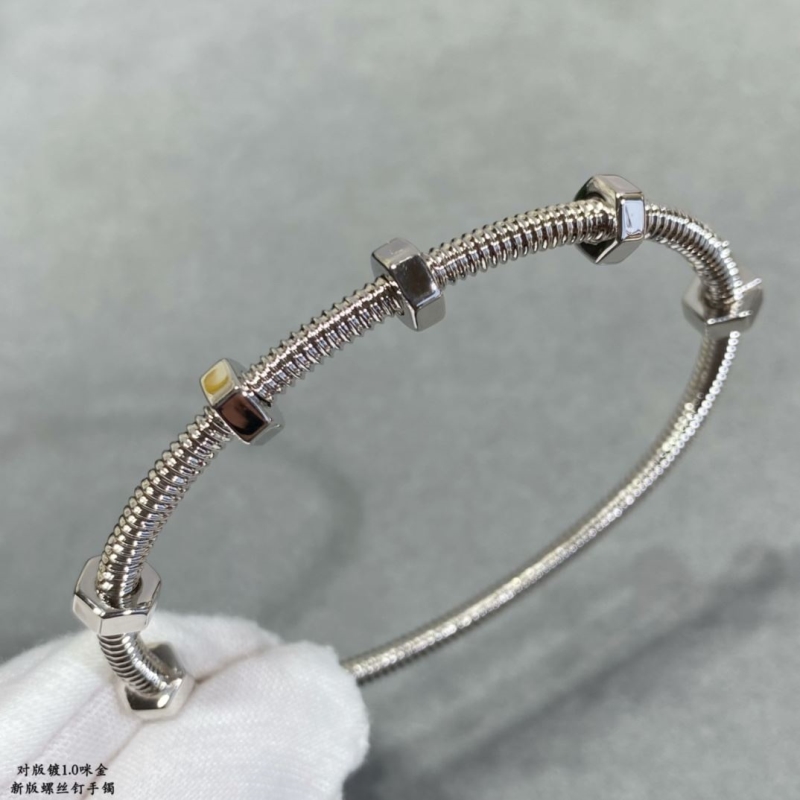 Ca*t1er bracelets
